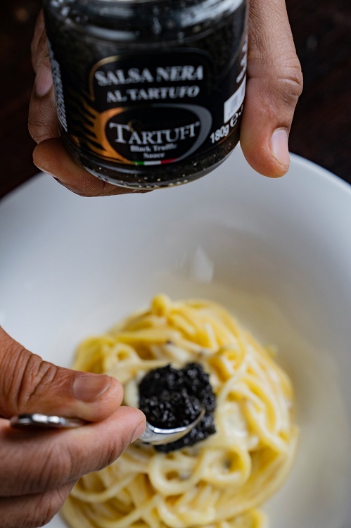 5x Lanýžová pasta z černého lanýže 5%, 180 g  (Salsa Tartufata nera)