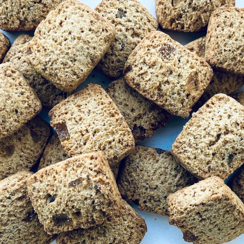 Sicilské sušenky s kandovaným jablkem a skořicí, 210 g