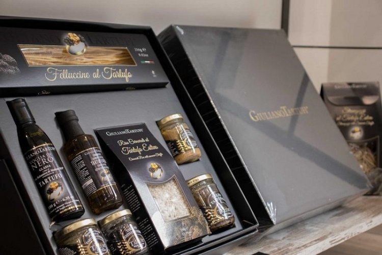 Luxusní dárkový box s 8 lanýžovými produkty