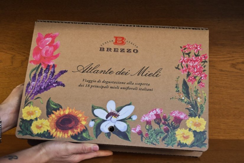 Dárkový box Atlas Medů, 18ks Italských medů, 630 g