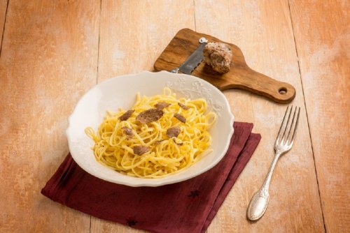 Lanýžové fettuccine s černými lanýži