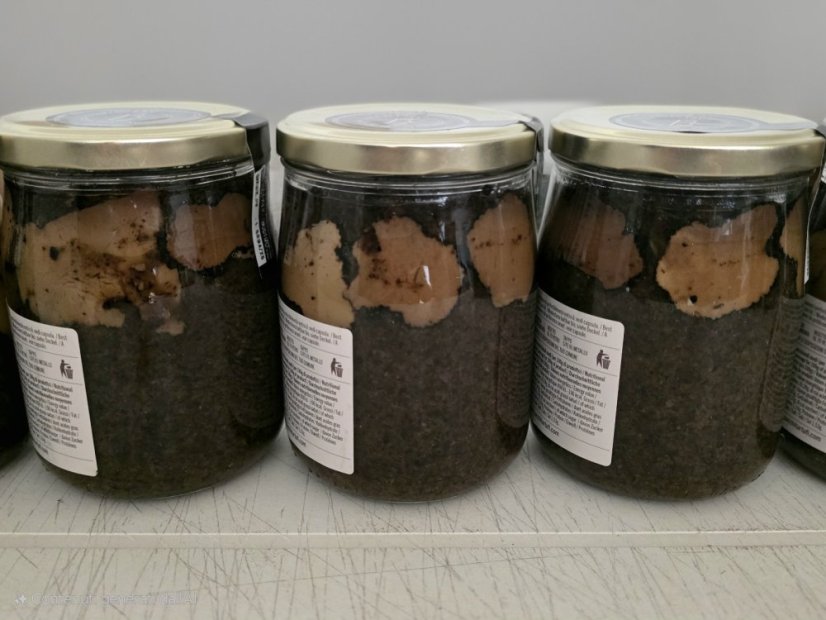 Lanýžová omáčka 10 % s lanýžovými plátky, 500 g  (Lanýžová pasta)