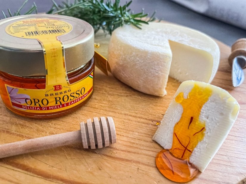 Akátový med se šafránem, 120 g