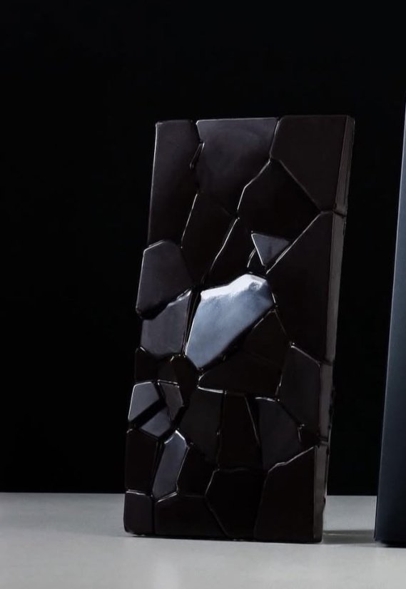 Tabulka hořké čokolády s krémovou náplní balsamického octa z třešní, 120 g